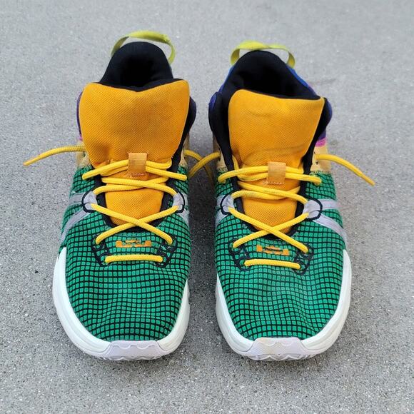 Nike Lebron Witness VII EP 7 Shoes main image 8